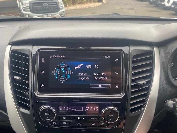 2016 Mitsubishi Pajero Sport GLS