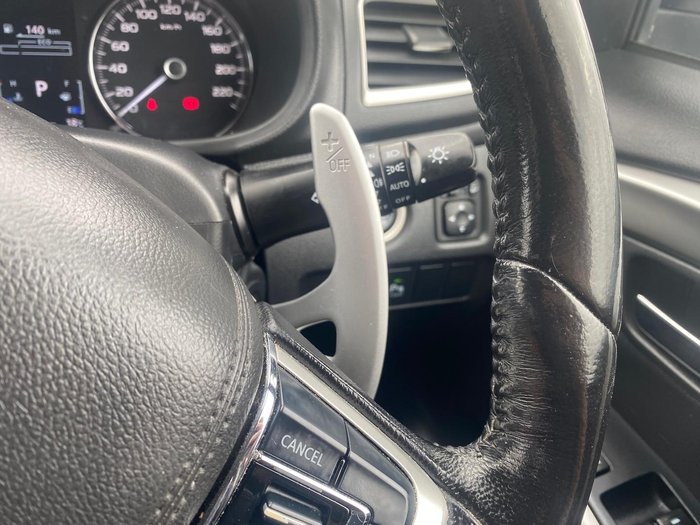 2016 Mitsubishi Pajero Sport GLS