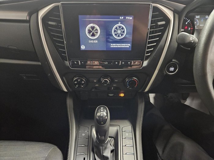 2022 Isuzu MU-X LS-M