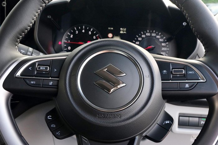 2025 Suzuki Swift Hybrid GLX