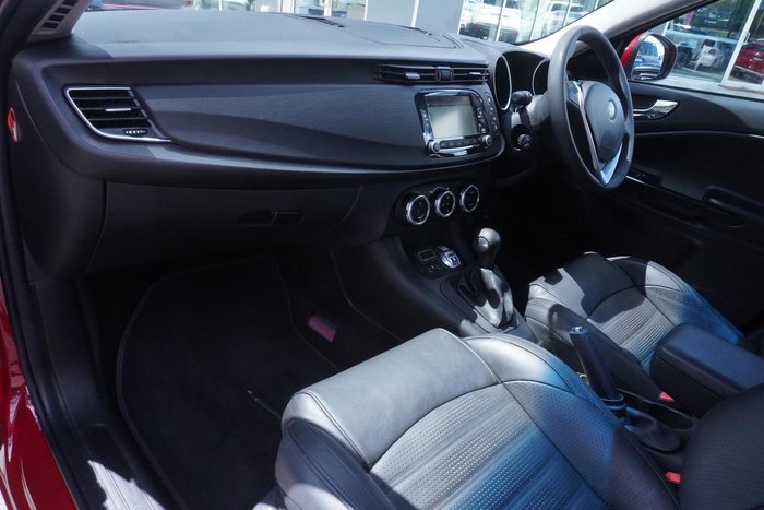 2018 Alfa Romeo Giulietta Super