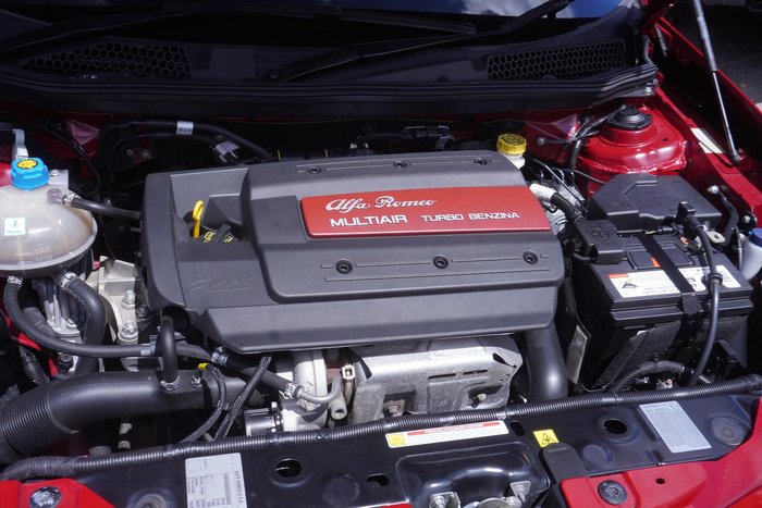 2018 Alfa Romeo Giulietta Super