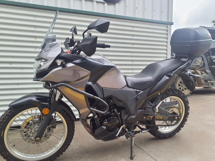 2017 Kawasaki Versys-X 300 (KLE300C) Versys Grey