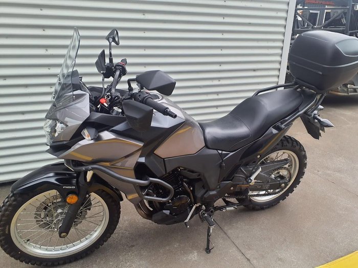 2017 Kawasaki Versys-X 300 (KLE300C) Versys Grey