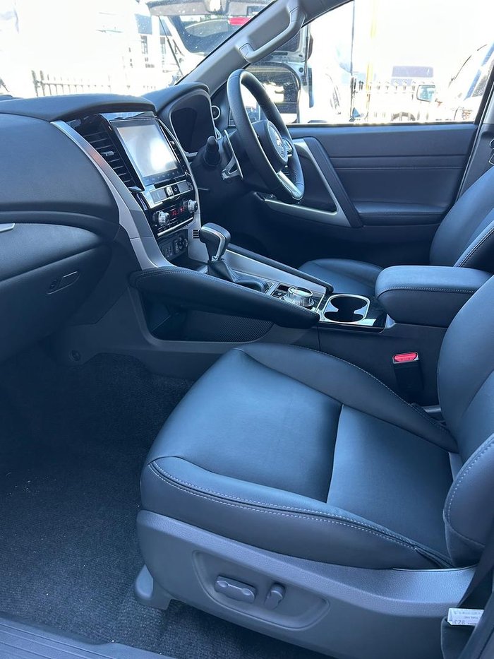 2024 Mitsubishi Pajero Sport Exceed
