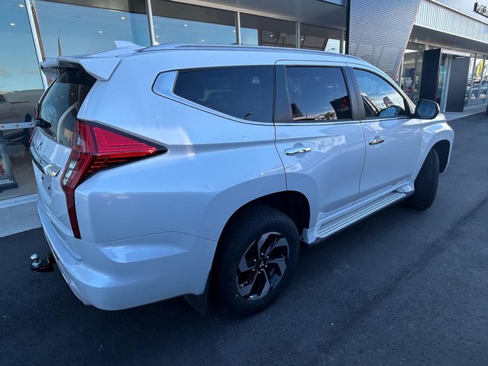 2024 Mitsubishi Pajero Sport Exceed