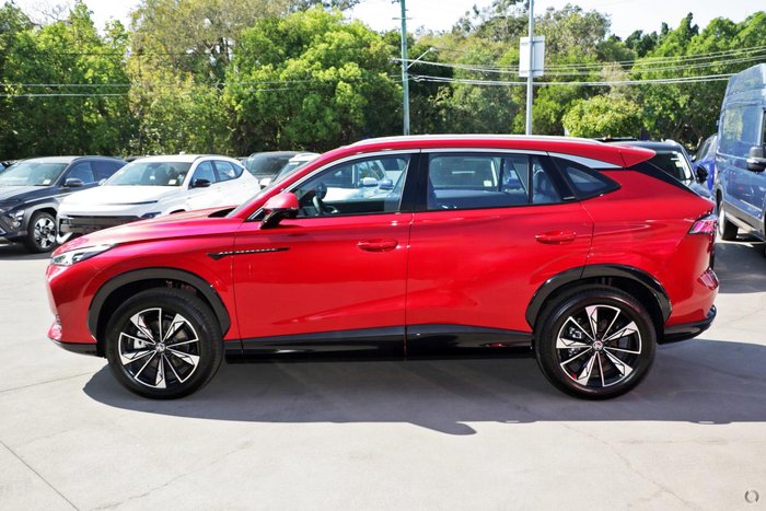 2025 MG HS Excite