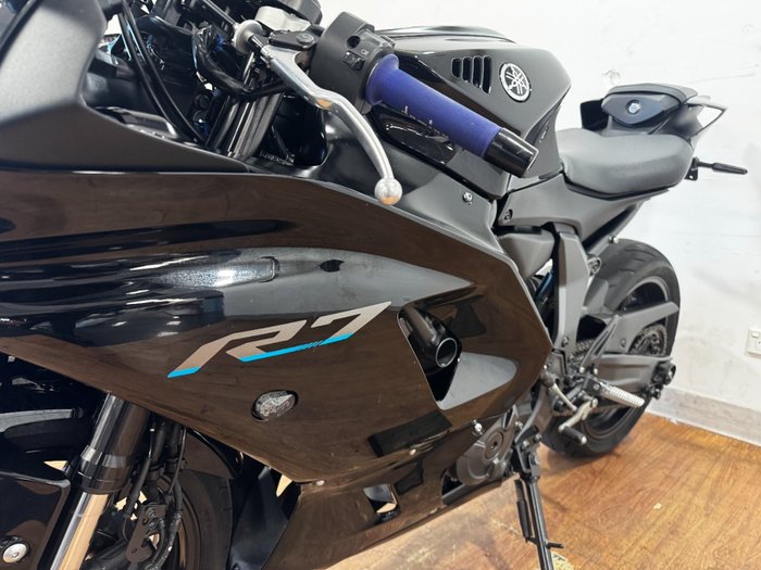 2021 Yamaha YZF-R7LA Black