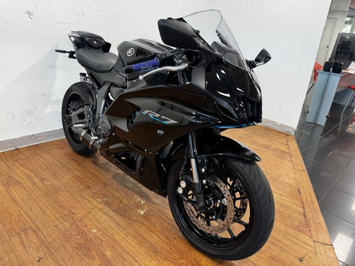 2021 Yamaha YZF-R7LA Black