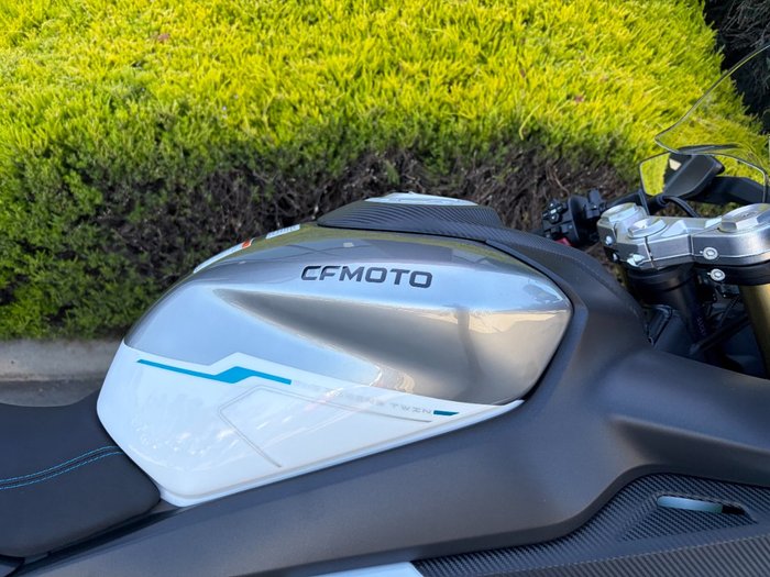 2026 CFMOTO 2026 CF MOTO 450CC 450SR-S