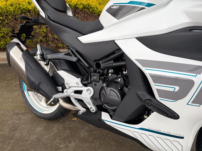 2026 CFMOTO 2026 Cf Moto 450CC 450SR