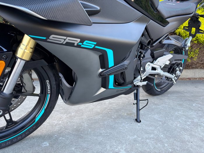 2026 CFMOTO 2026 CF MOTO 450CC 450SR-S Gem Black