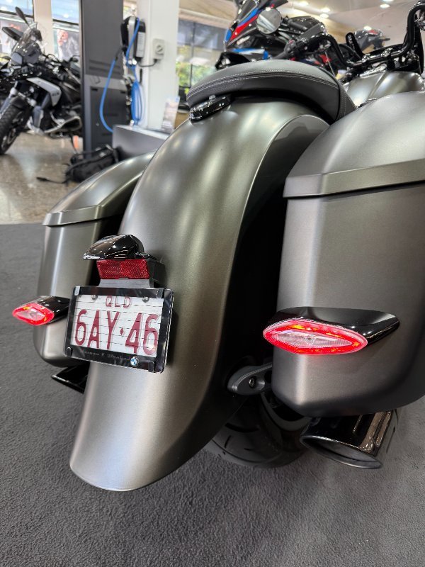 2023 BMW Motorrad R 18 ROCTANE HIGHLINE MANHATTEN METALLIC MATTE