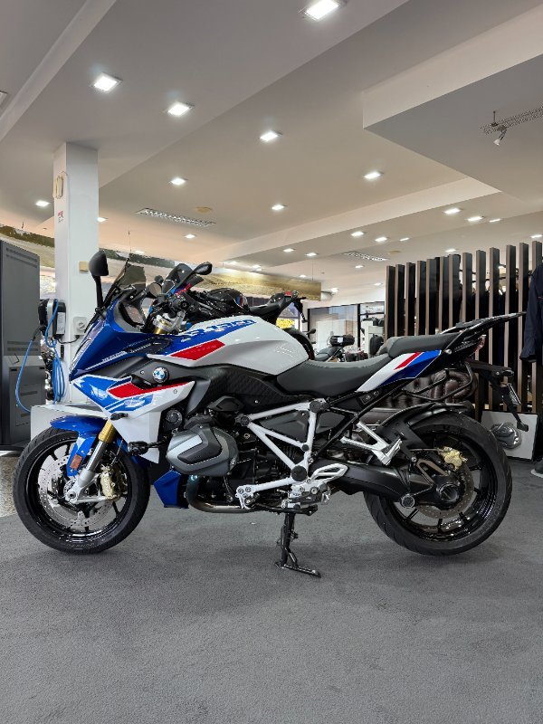 2024 BMW Motorrad R 1250 RS LIGHT WHITE/RACING BLUE METALL