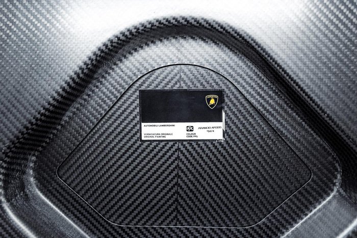 2025 Lamborghini Revuelto 744 MY24 AWD Arancio Apodis