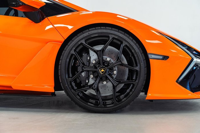 2025 Lamborghini Revuelto 744 MY24 AWD Arancio Apodis