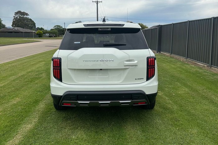 2025 KGM Torres EVX