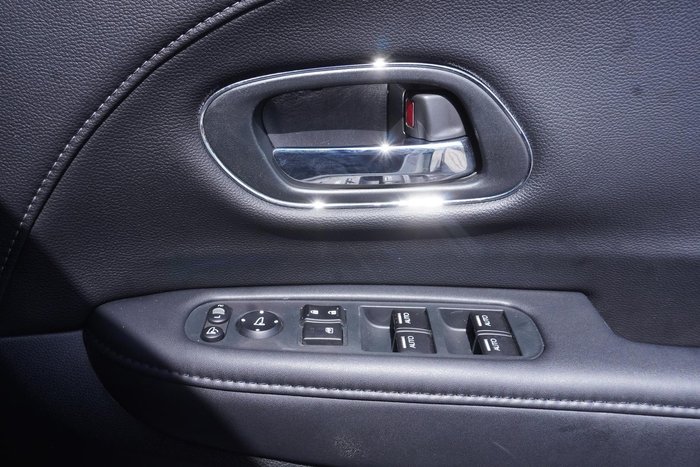 2015 Honda HR-V VTi-L