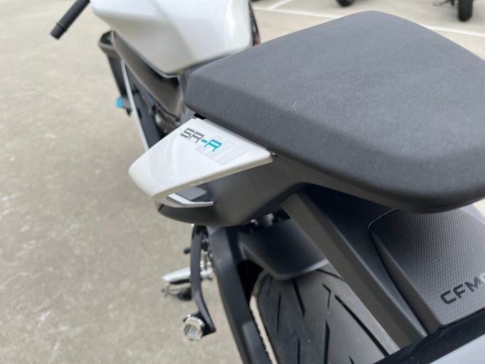 2025 CFMOTO 2025 CF Moto 650CC 675SR-R ABS NEBULA WHITE