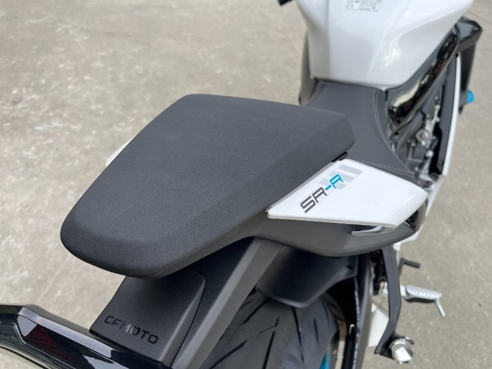 2025 CFMOTO 2025 CF Moto 650CC 675SR-R ABS NEBULA WHITE