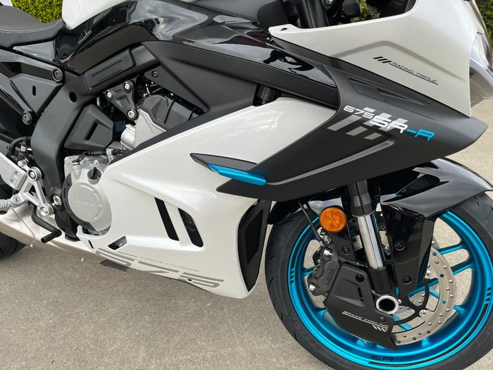 2025 CFMOTO 2025 CF Moto 650CC 675SR-R ABS NEBULA WHITE