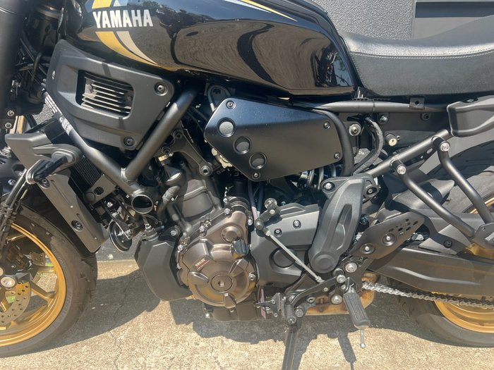 2023 Yamaha XSR700 BLACK