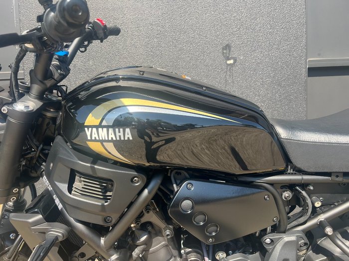2023 Yamaha XSR700 BLACK