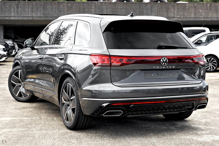 2025 Volkswagen Touareg 210TDI R-Line