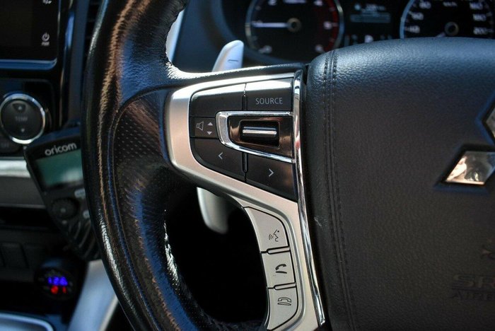 2016 Mitsubishi Pajero Sport GLS