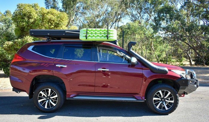 2016 Mitsubishi Pajero Sport GLS