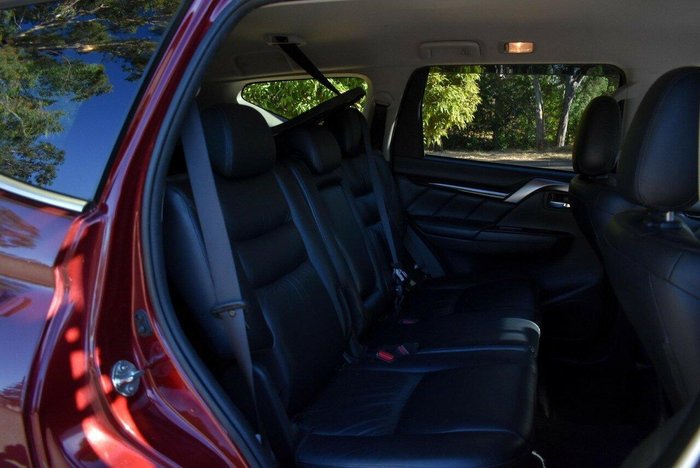 2016 Mitsubishi Pajero Sport GLS