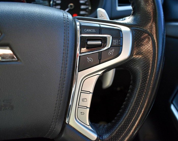 2016 Mitsubishi Pajero Sport GLS