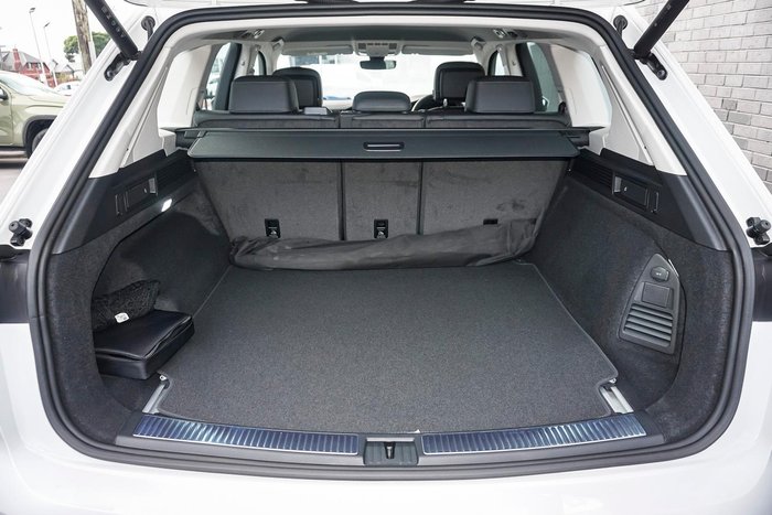 2025 Volkswagen Touareg 170TDI