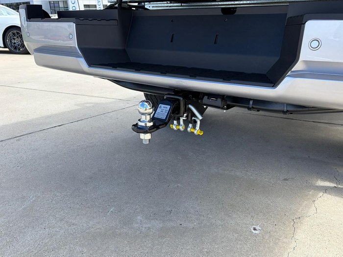 2025 Mitsubishi Triton GLX