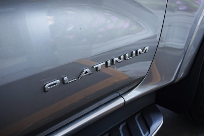 2024 Ford Everest Platinum