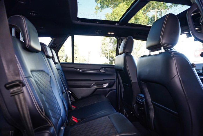 2024 Ford Everest Platinum