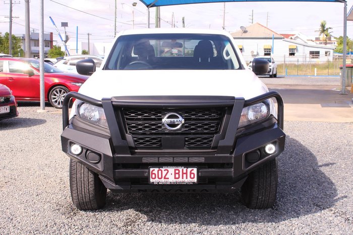 2021 Nissan Navara SL
