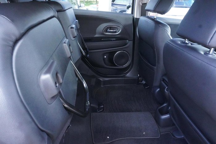 2017 Honda HR-V VTi-L