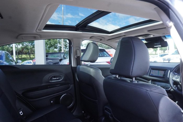 2017 Honda HR-V VTi-L