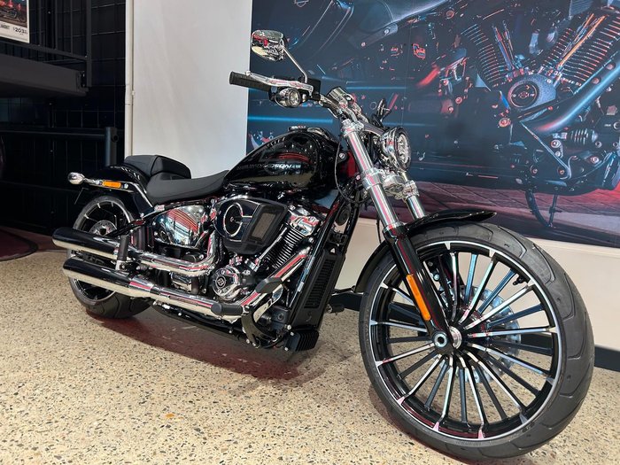 2025 Harley-Davidson Breakout 117 (FXBR) Softail Black