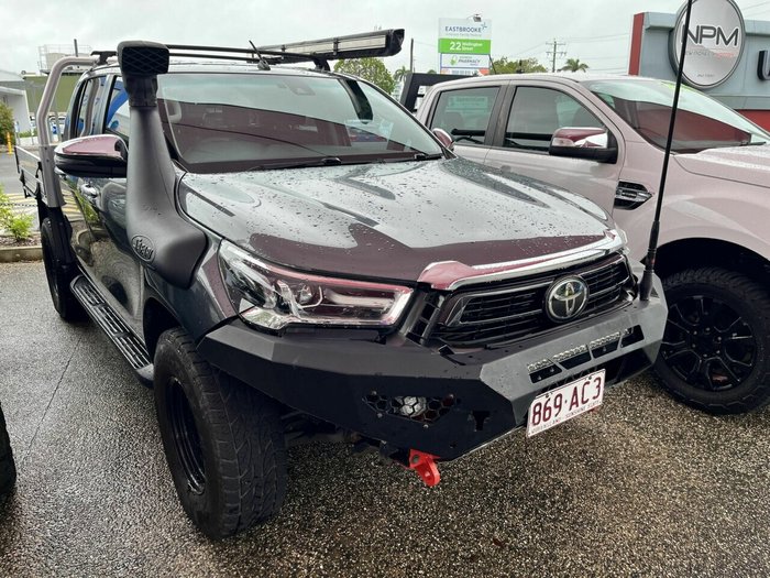 2020 Toyota Hilux SR5