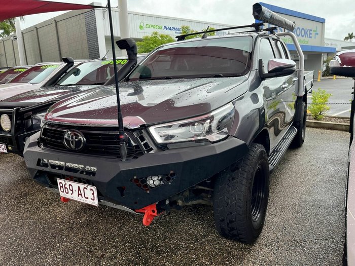 2020 Toyota Hilux SR5