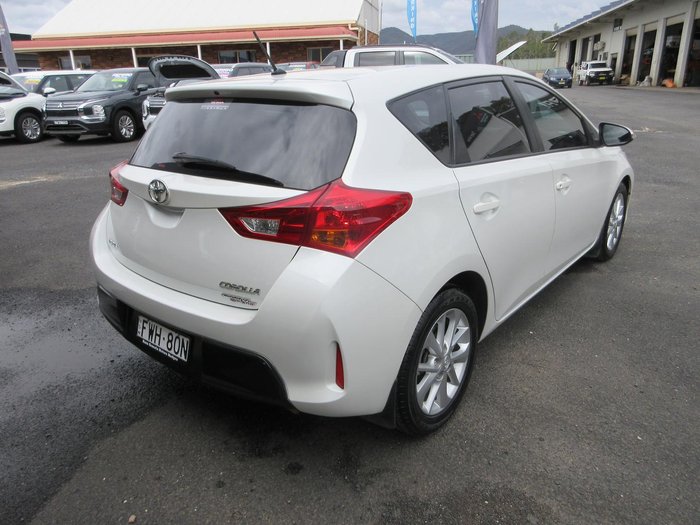 2015 Toyota Corolla Ascent Sport