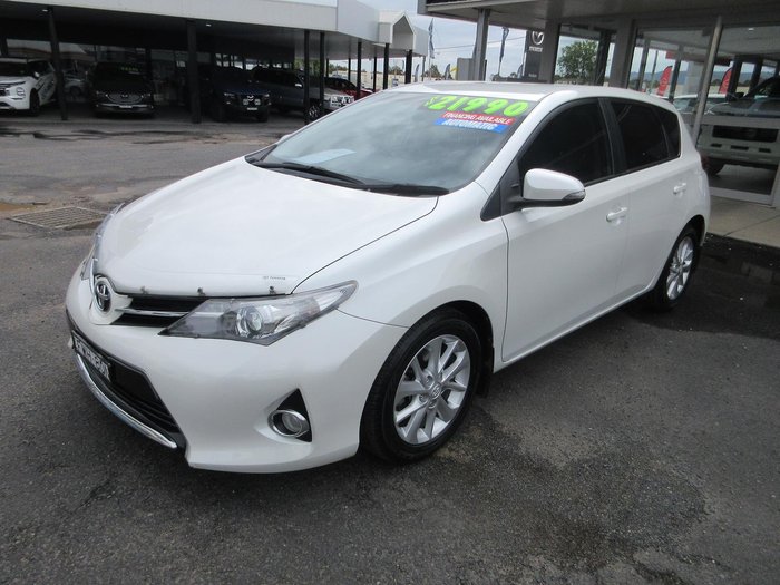 2015 Toyota Corolla Ascent Sport