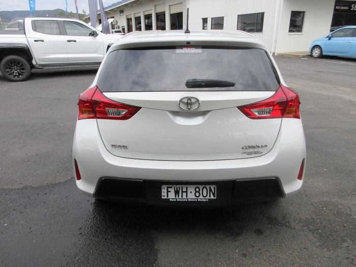 2015 Toyota Corolla Ascent Sport