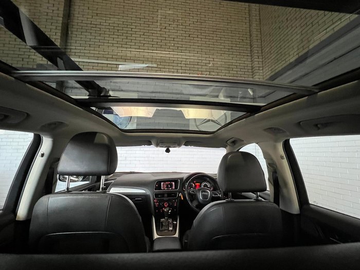 2010 Audi Q5 TFSI 8R MY10 Four Wheel Drive Brilliant Black