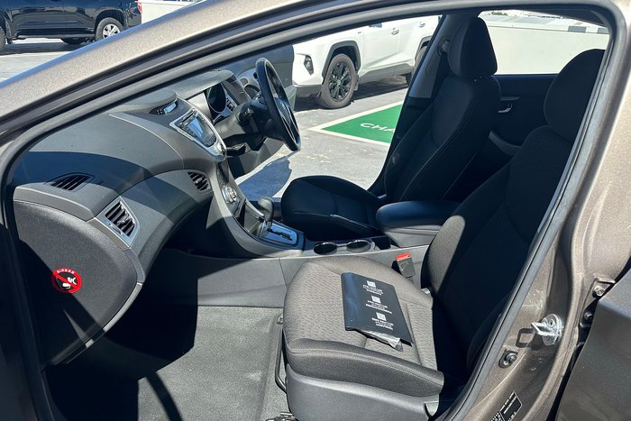 2013 Hyundai Elantra Active