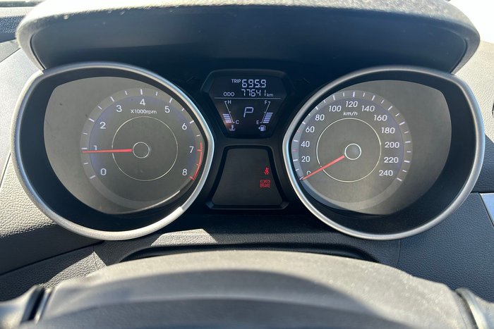 2013 Hyundai Elantra Active