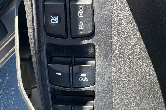 2013 Hyundai Elantra Active