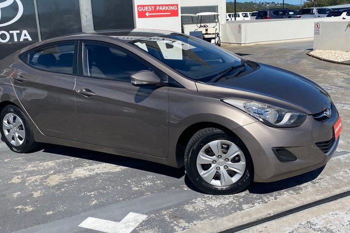 2013 Hyundai Elantra Active